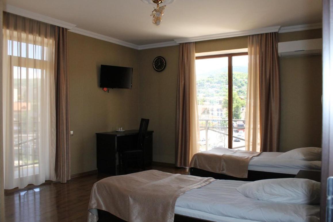 Hotel Grand Palace Akhaltsikhé Extérieur photo
