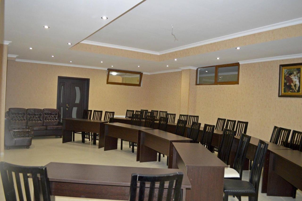 Hotel Grand Palace Akhaltsikhé Extérieur photo